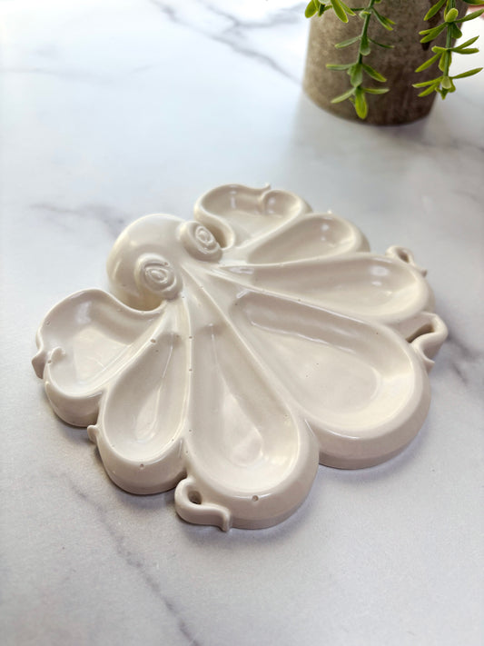 Coastal White Octopus Ring Dish