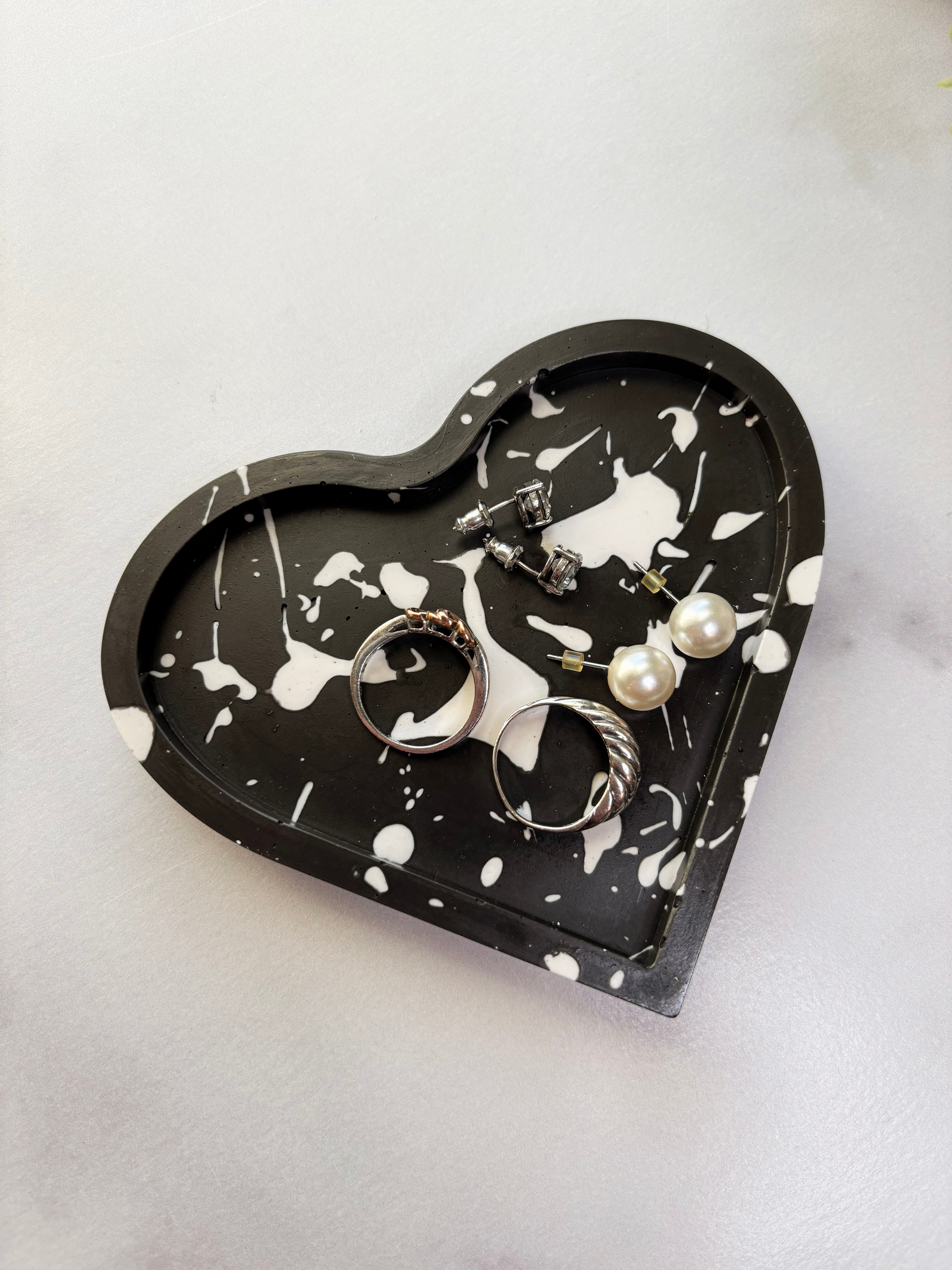 Black & White Splatter Heart Ring Dish