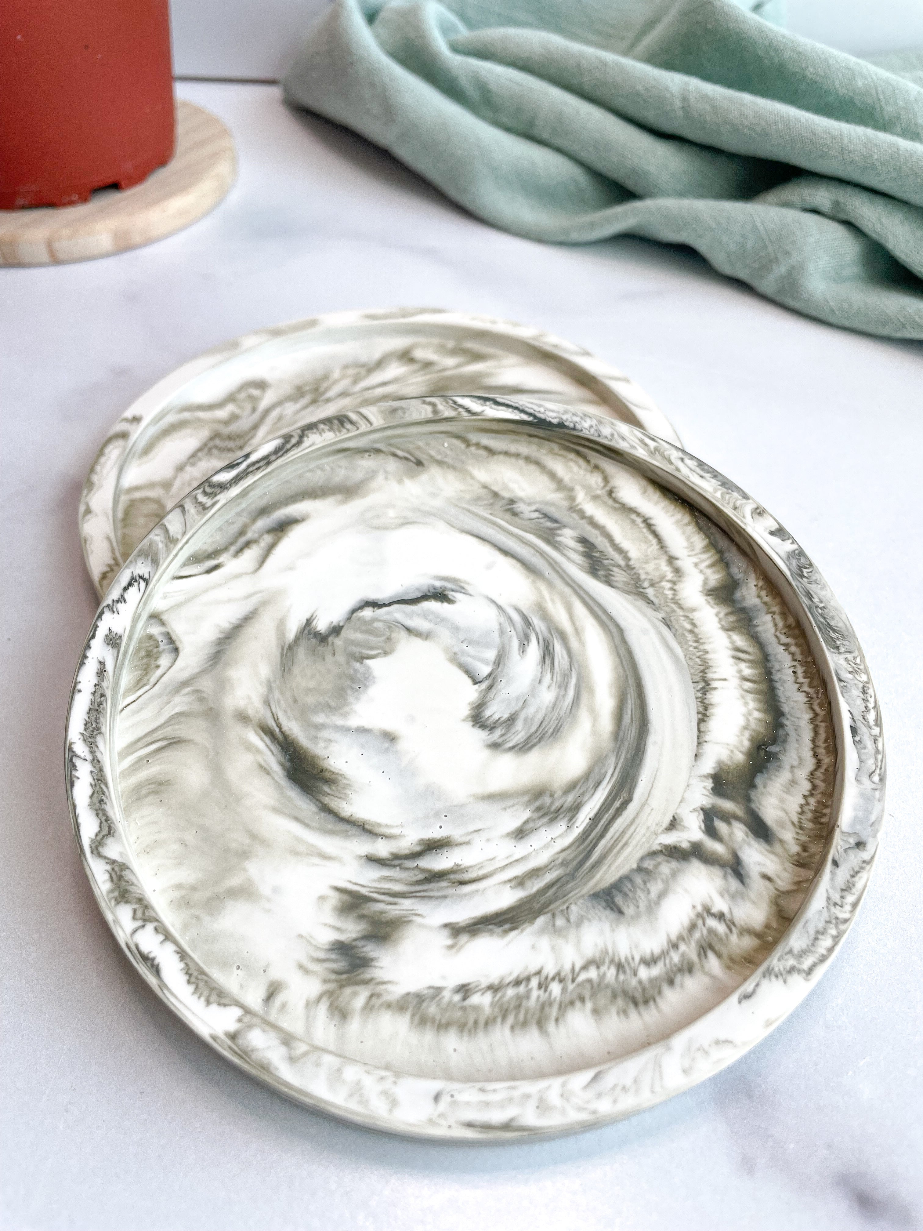Moss Green Marbled Coasters – Set of 2