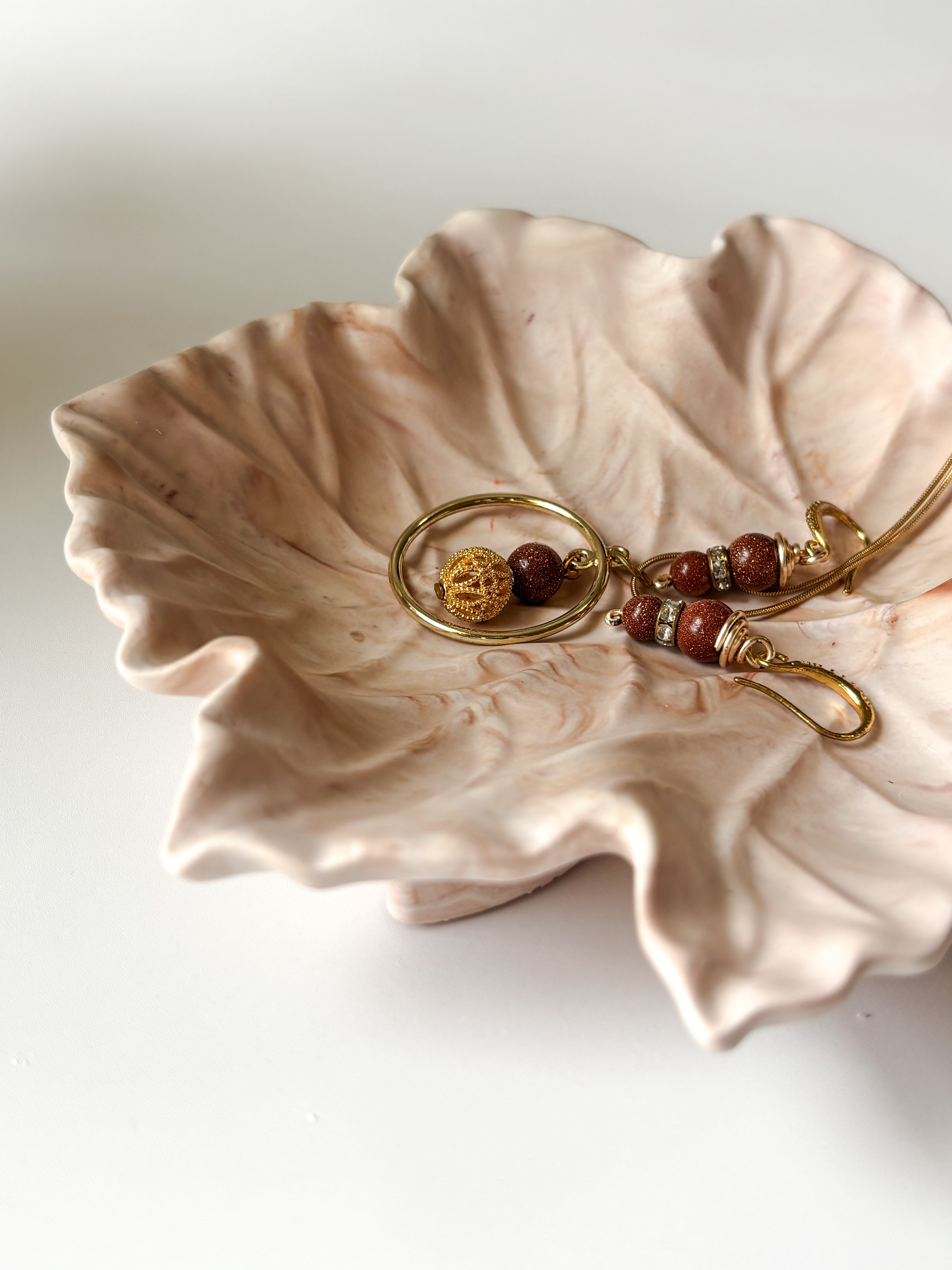 Brown Marbled Leaf Ring Dish