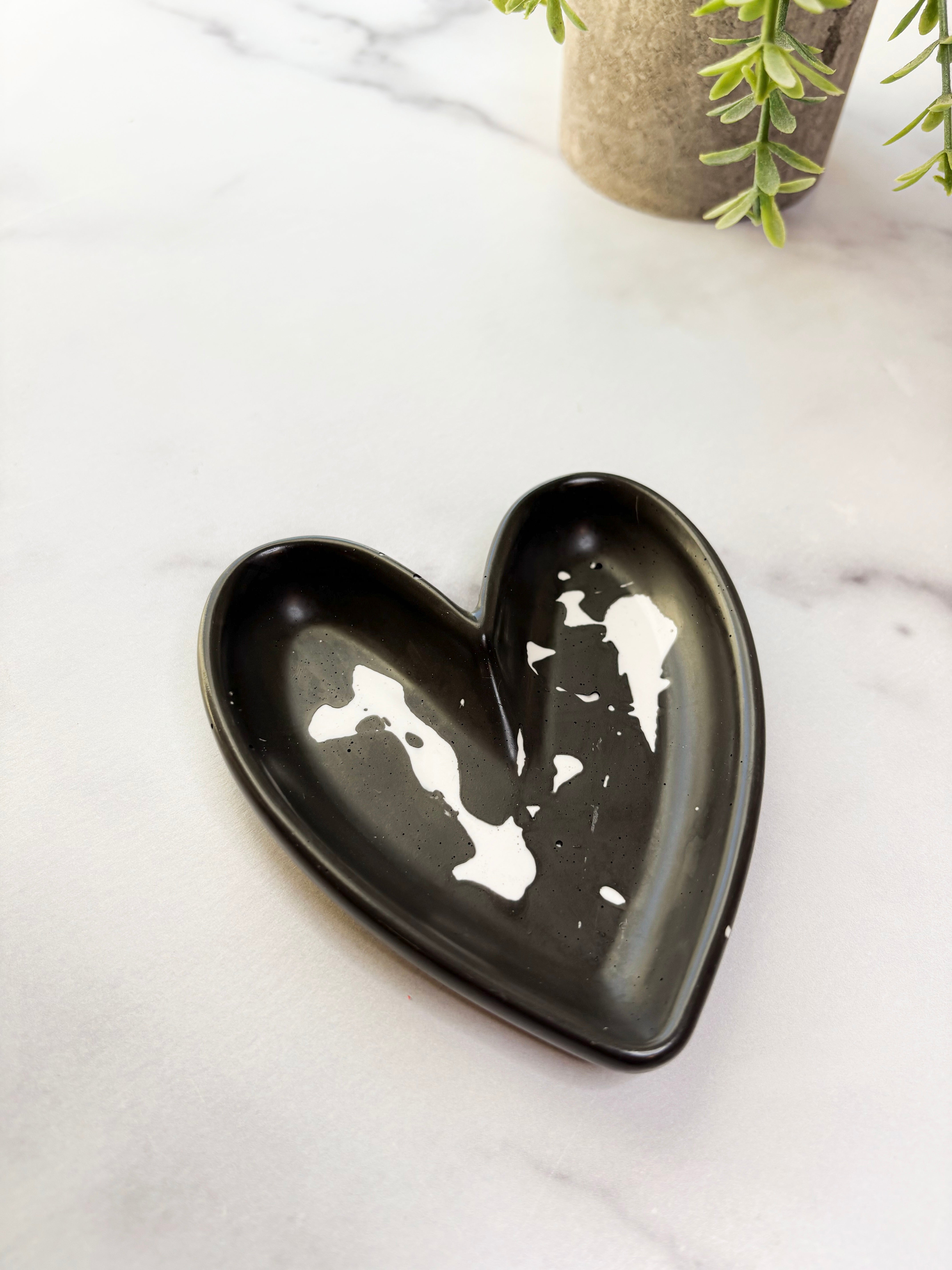 Black & White Splatter Heart Ring Dish