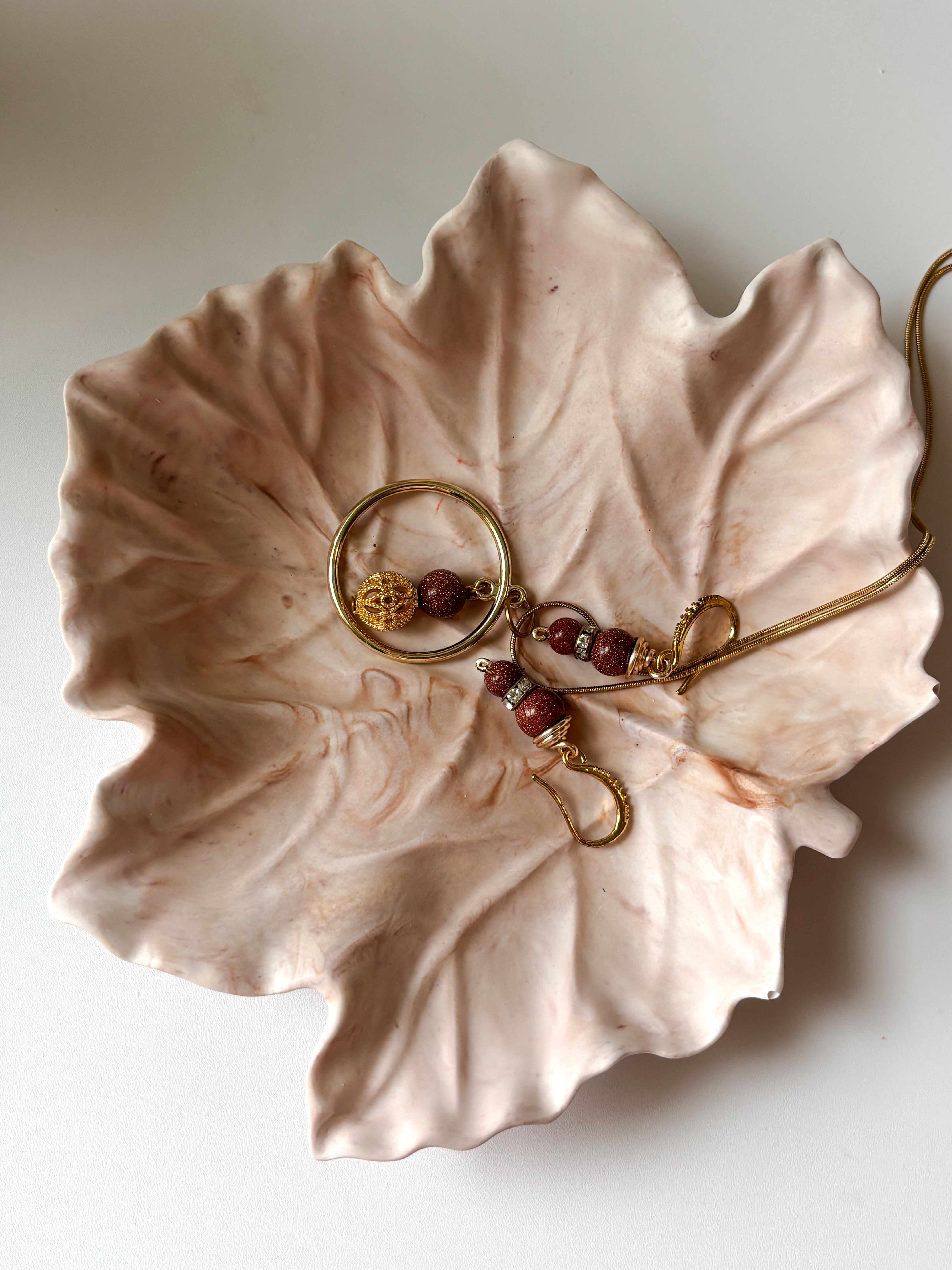 Brown Marbled Leaf Ring Dish