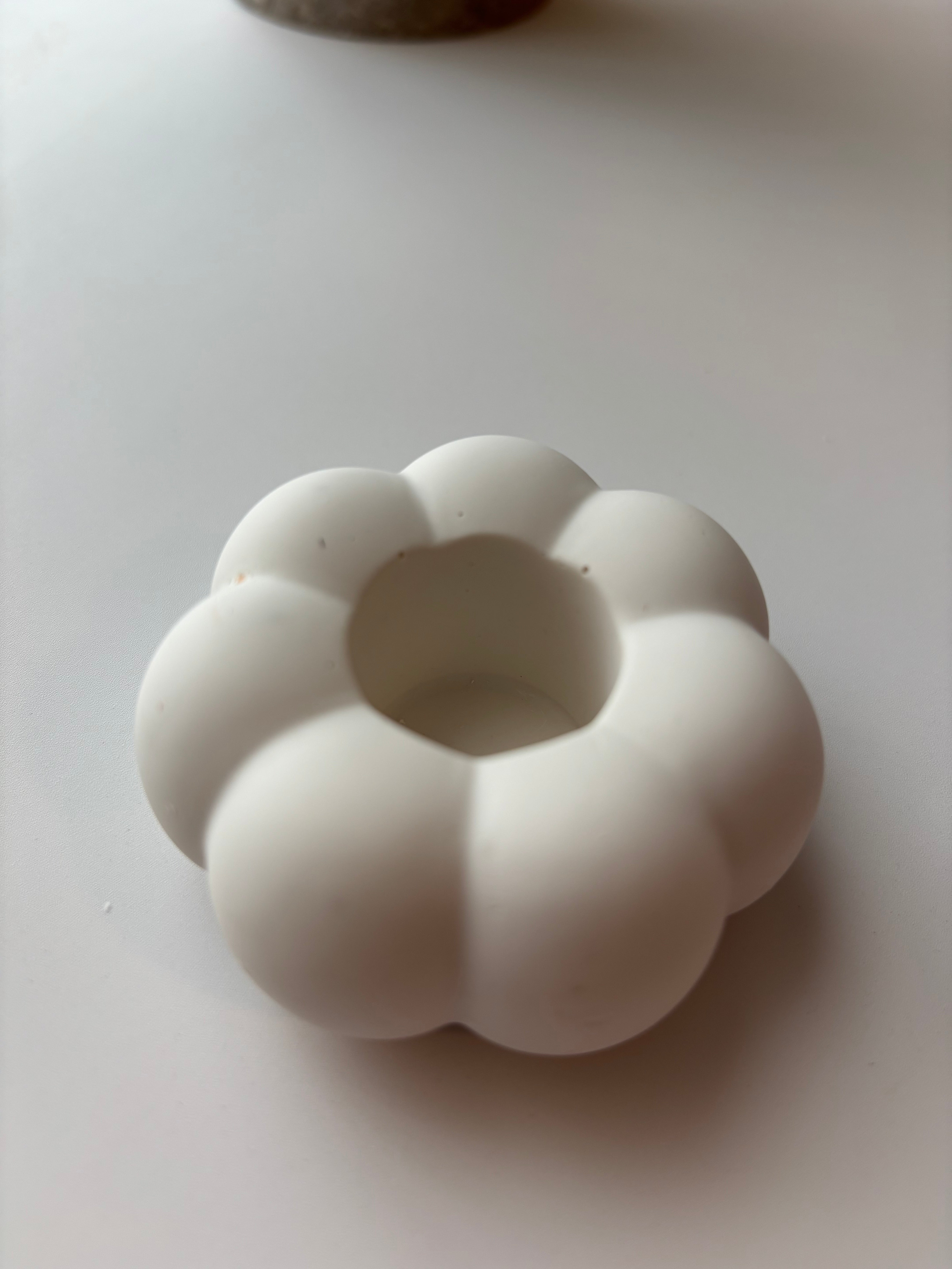 White Pumpkin Candle Holder - Set of 2