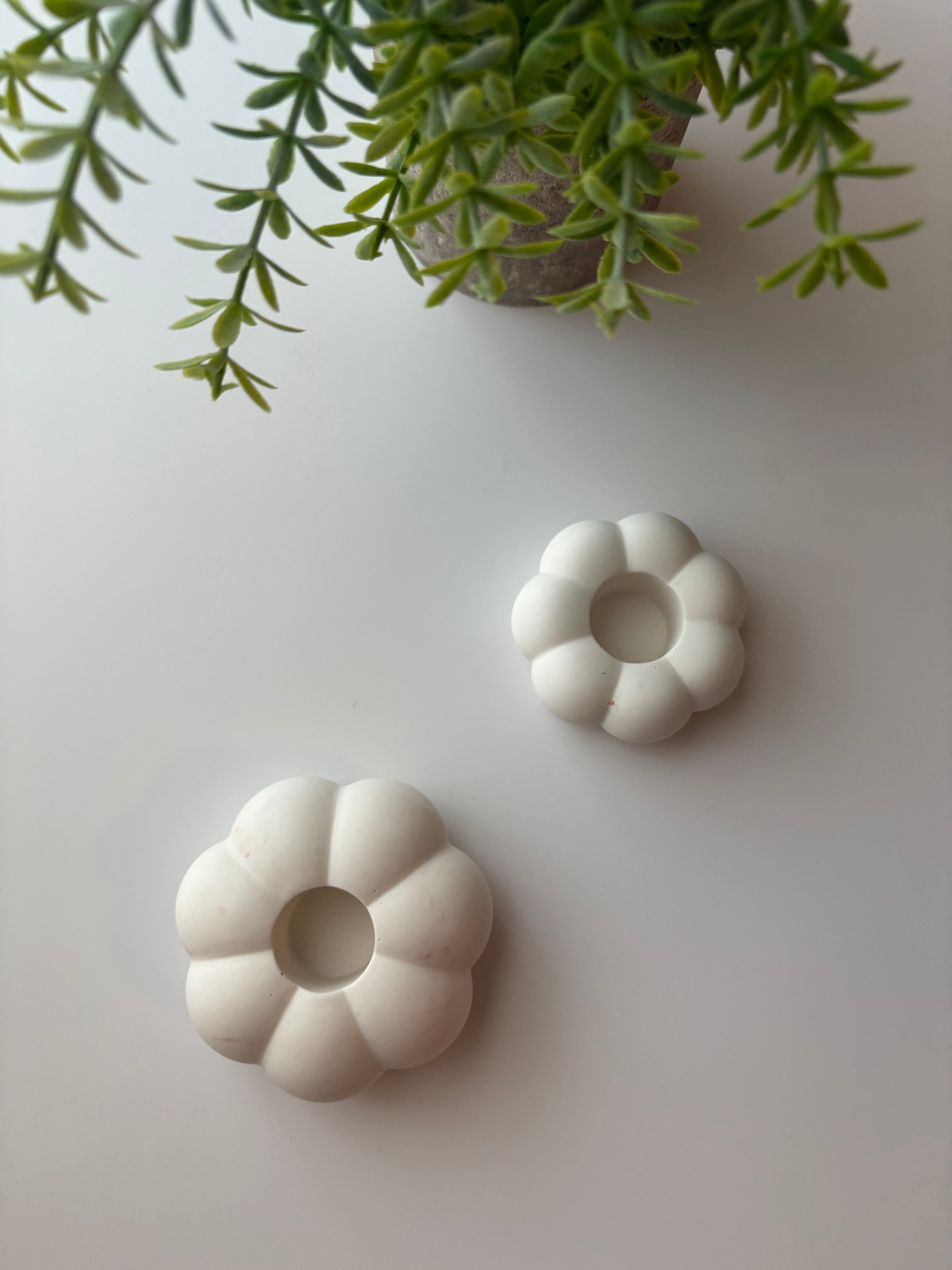 White Pumpkin Candle Holder - Set of 2