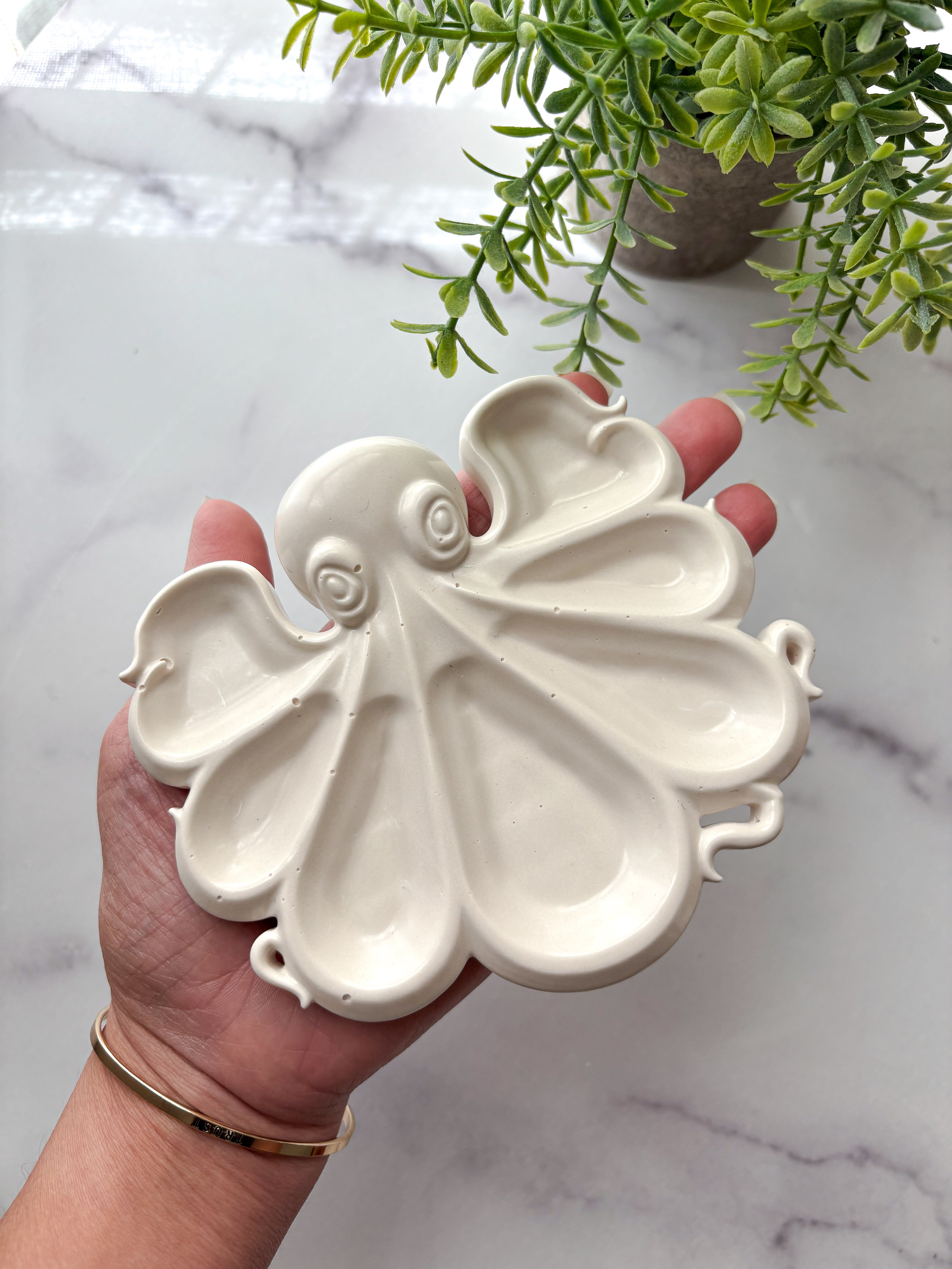 Coastal White Octopus Ring Dish