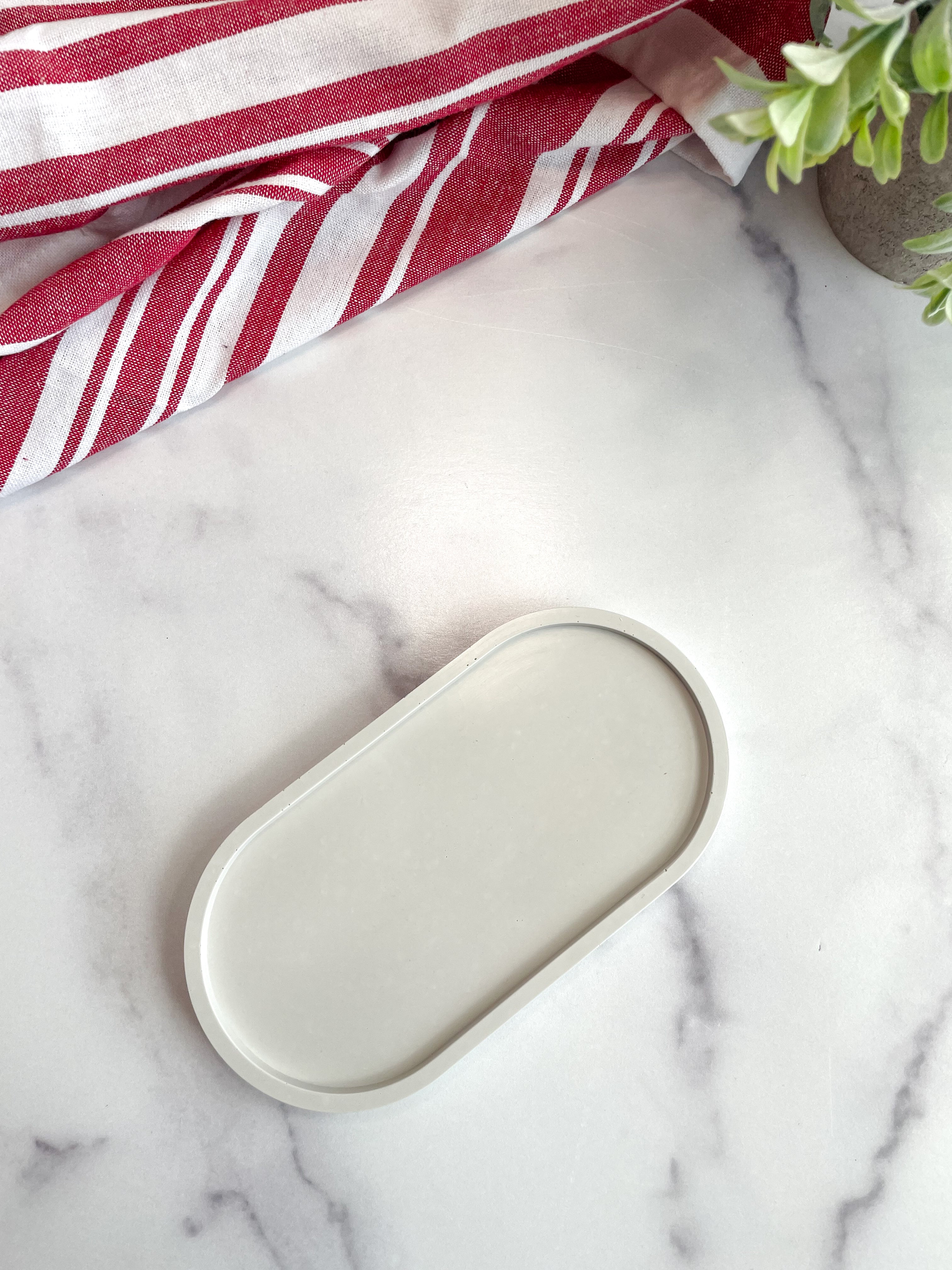 Gray Oval Trinket Tray – Catchall Dish